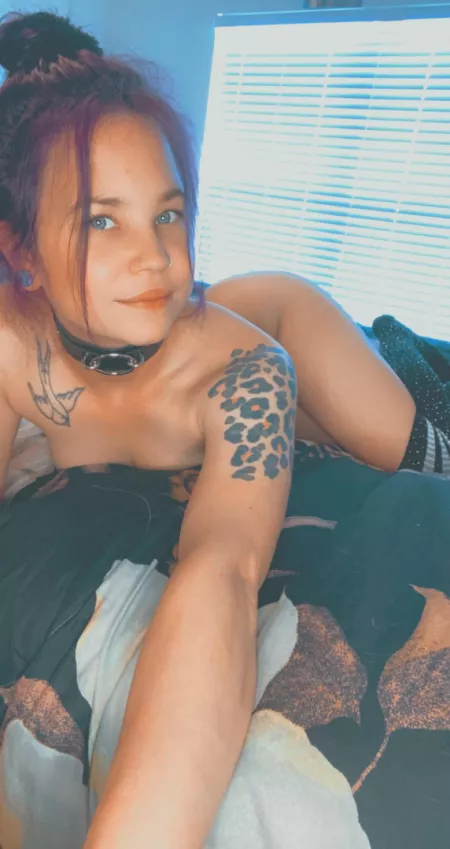 Been waiting for you all day 💋😛🥵 by [deleted]