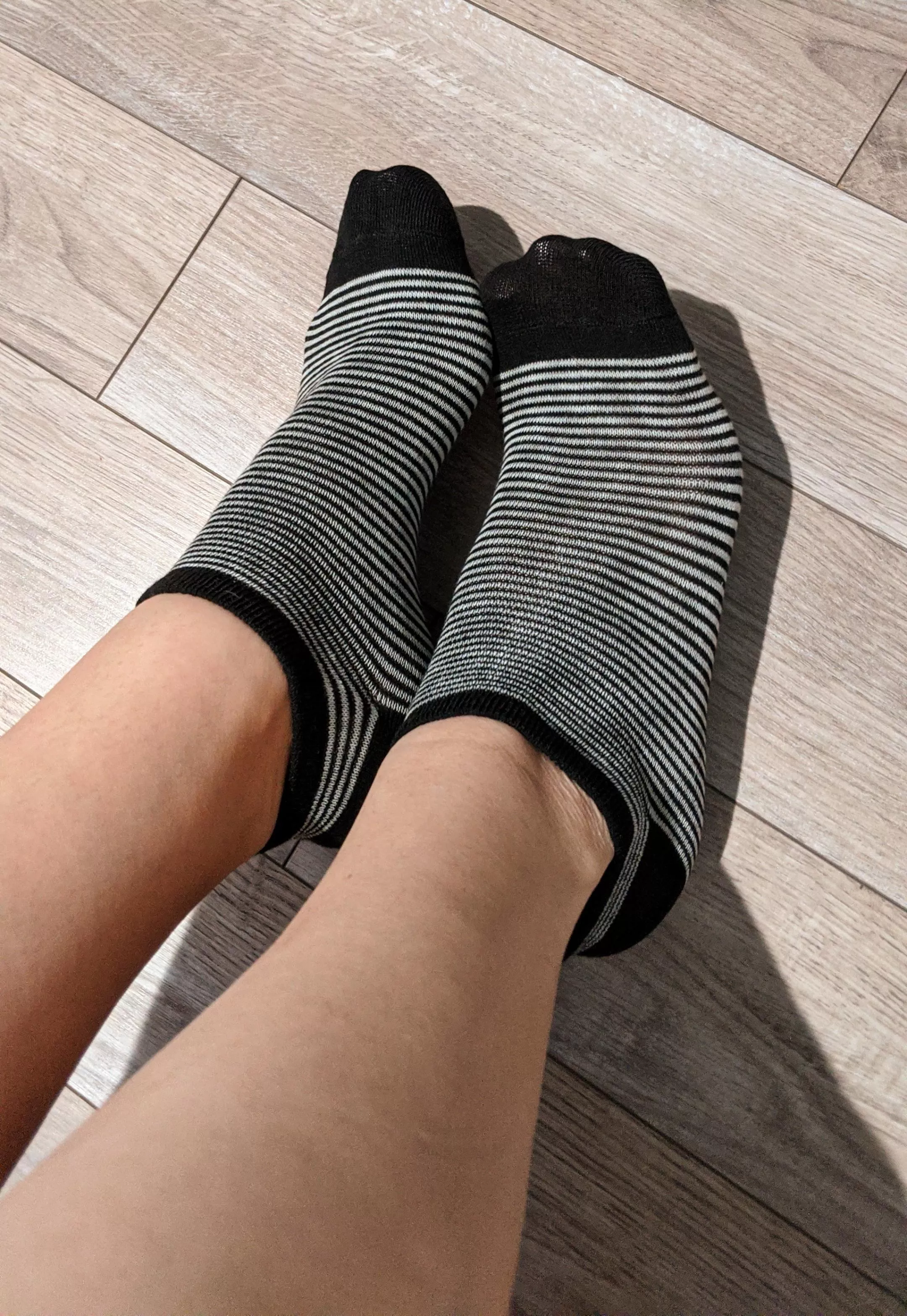 Been wearing these babies in my work boots for the last few days, just love how they shape to my feet perfectly! posted by curvylovewitcch