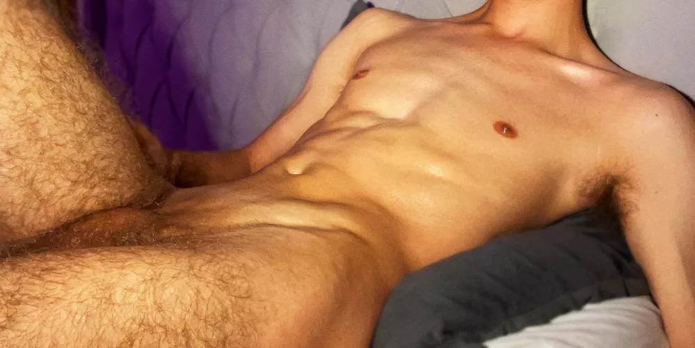 been working out but i’m hoping i can qualify as a twink still :3 by mattyzeb