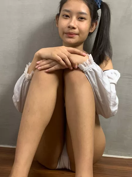 Before asleep wanna see something relaxing 😆😆 by Littlepan123