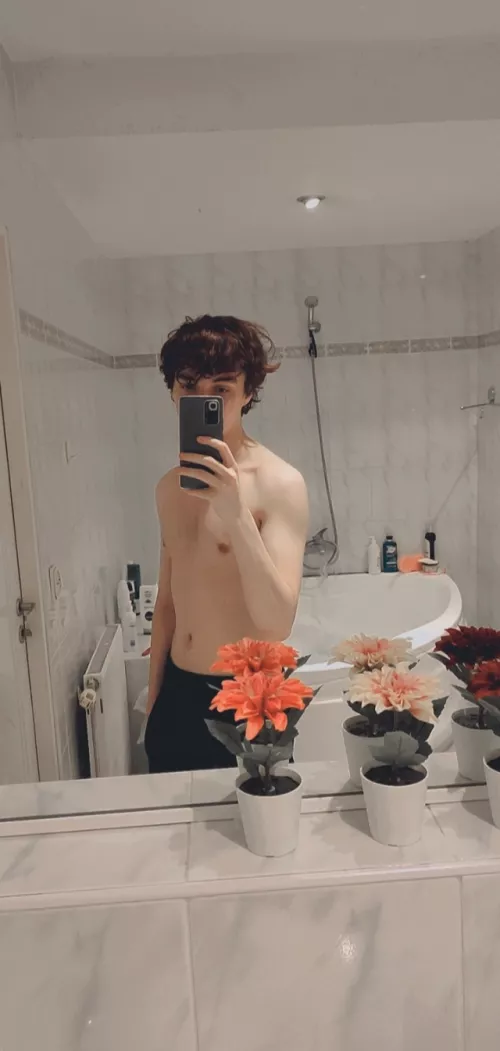 Before shower photo by twinkboy2002