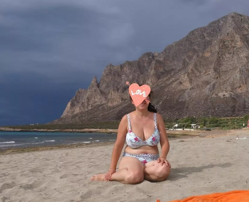 Before the storm... posted by Boophone78