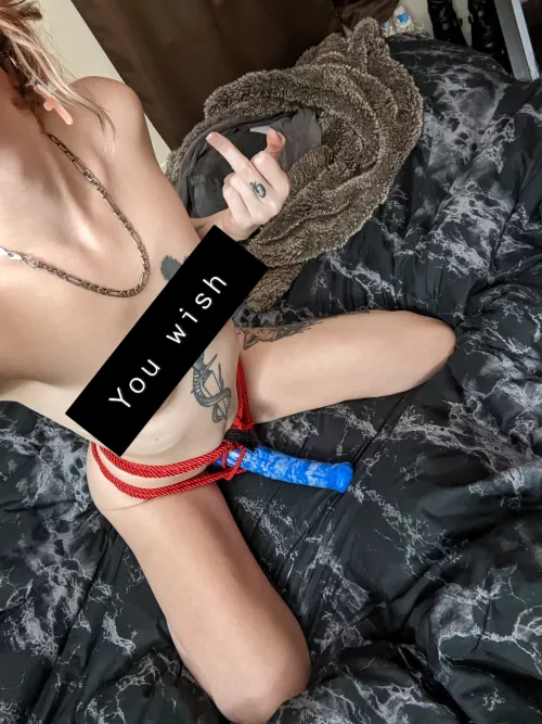 Beg for it and maybe I'll break you 😘 by Lil_Peachy_Fox