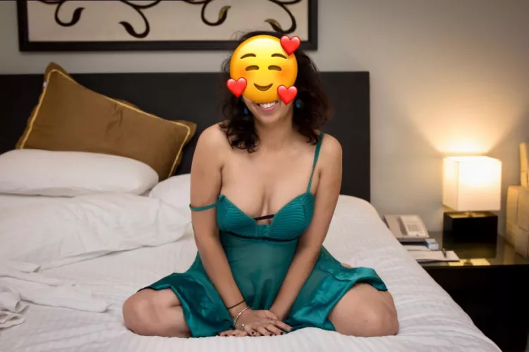 Begging to be ravished. by SattuSupari5