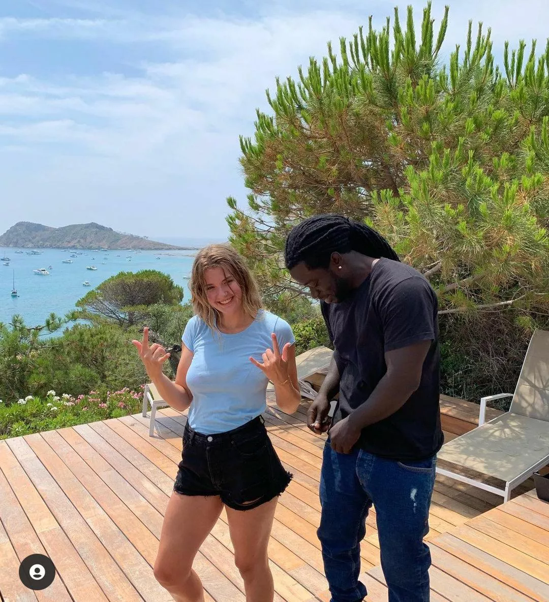 Behind the Scenes posted by AqueleTifosi