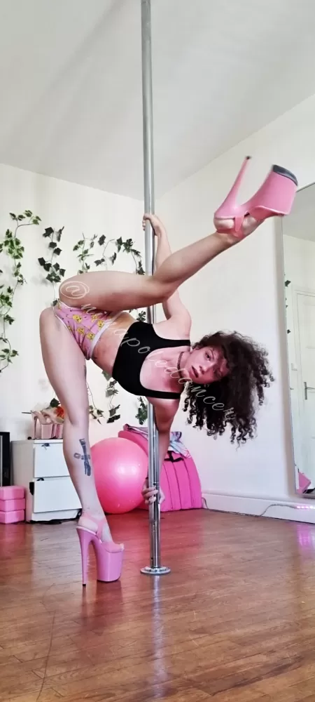 Being a dancer is so much fun by capriiice