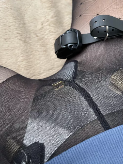 Being a good girl for Master by Pappaspuppy