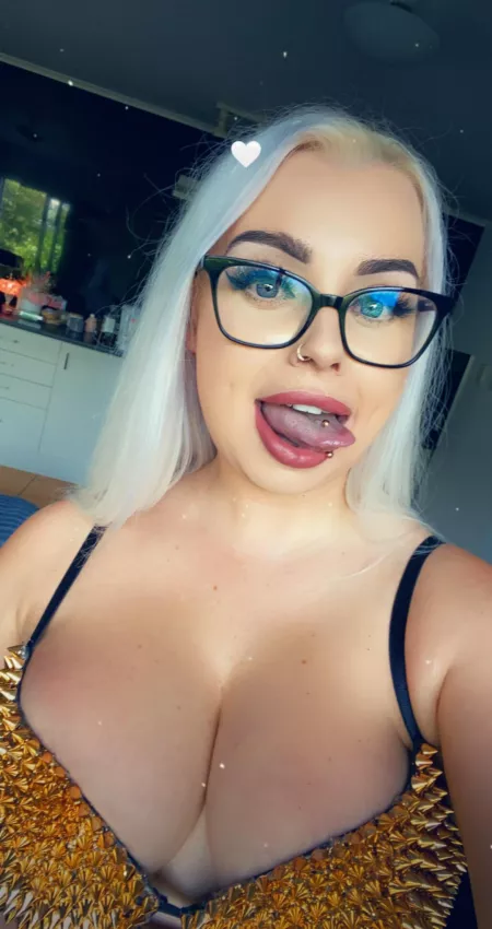 being cheeky x by Silly_Western2819