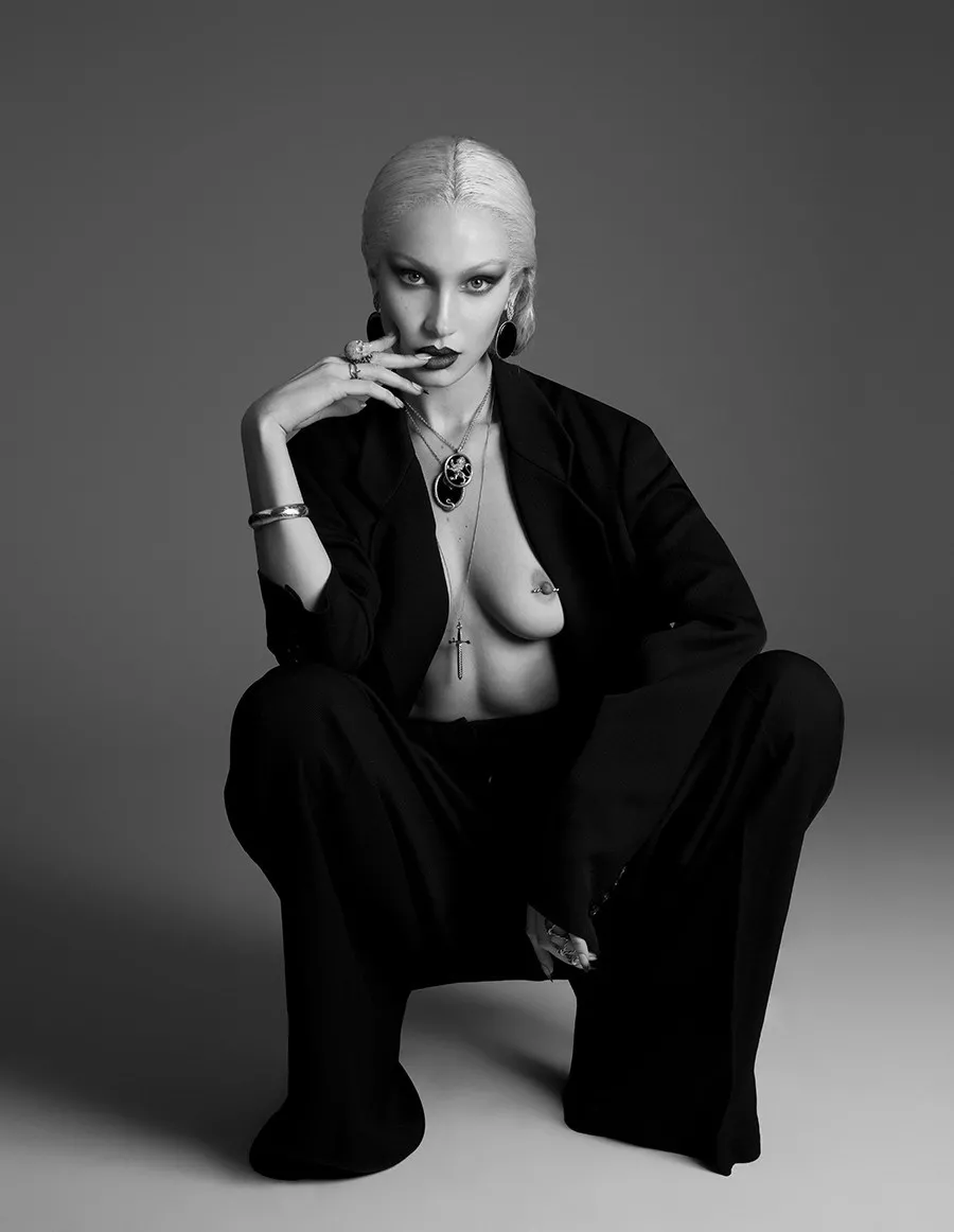 Bella Hadid posted by CJ105