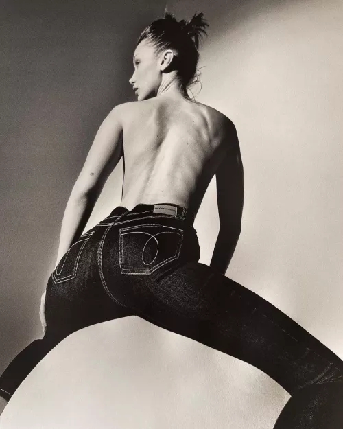 Bella Hadid by ironfist1982