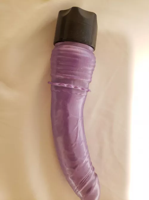 Belongs to my sons teacher by pntysniffer11