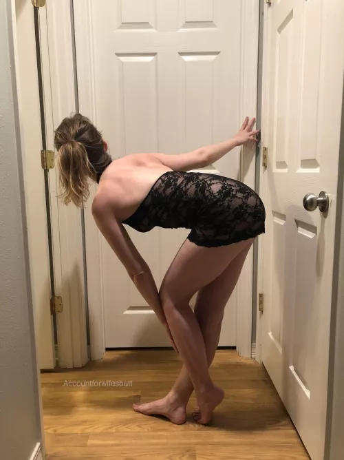 👰🏼 bending over in lace. by Accountforwifesbutt