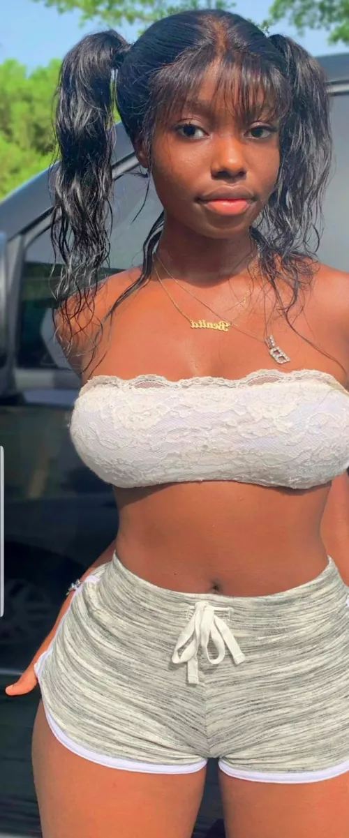 ��?Benita by dispenserdray