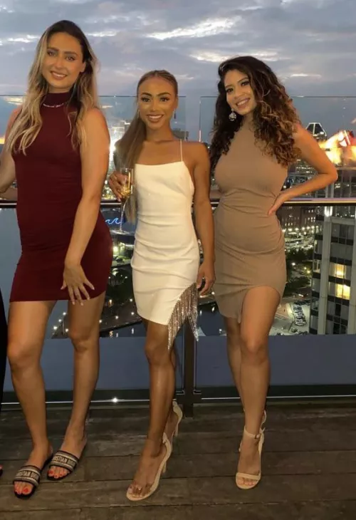 Best Dressed Ladies by yunaX2