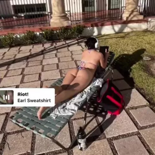 Best pose EVER! by Reclaimer_s116