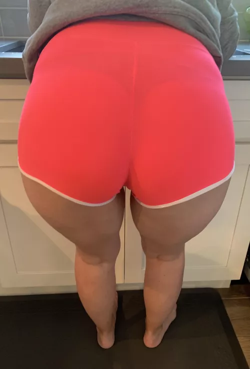 Best shorts for the gym [OC] by frvr2whls420