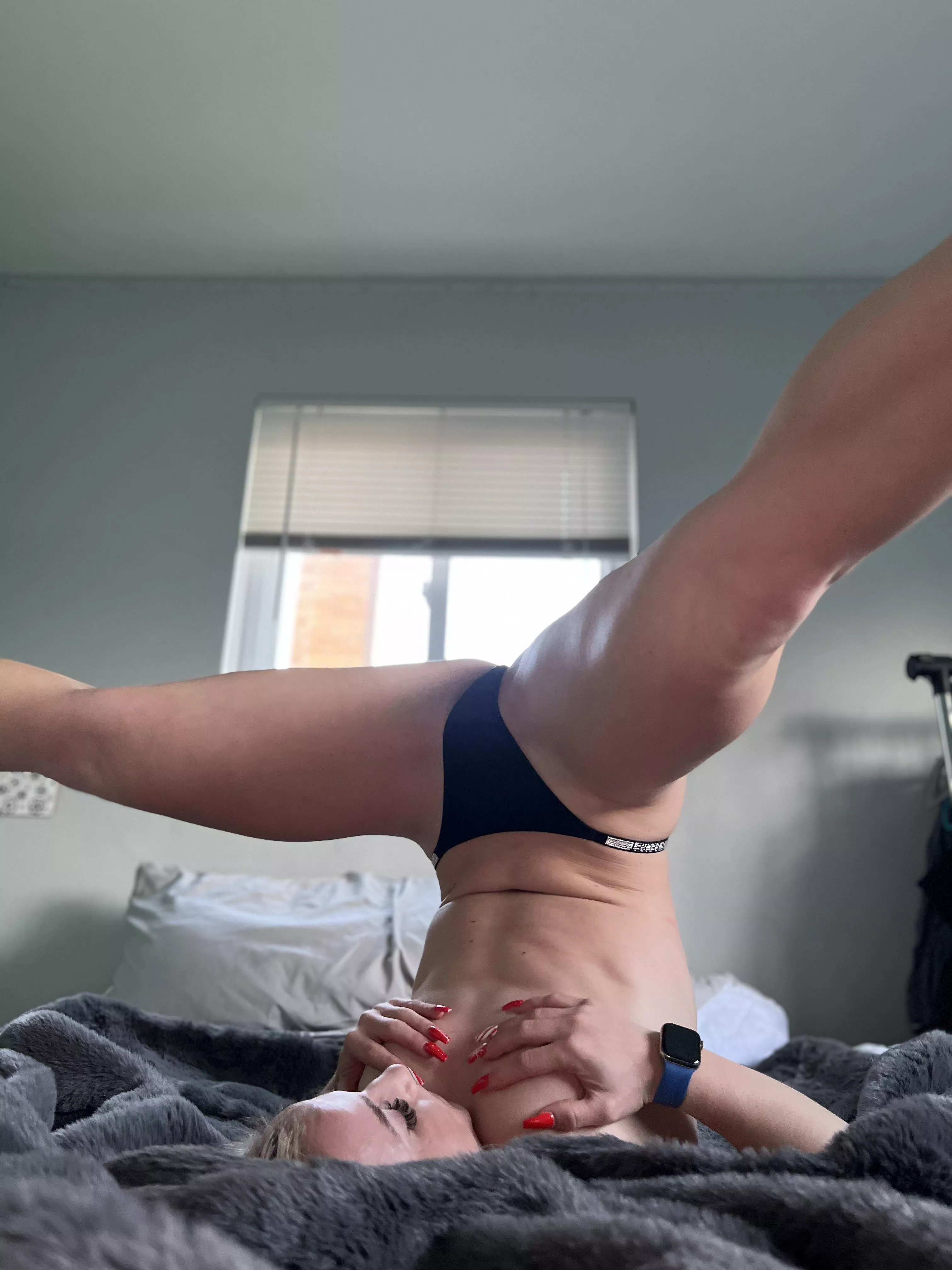 Best way to keep it all in :) posted by abbylynnxoxo