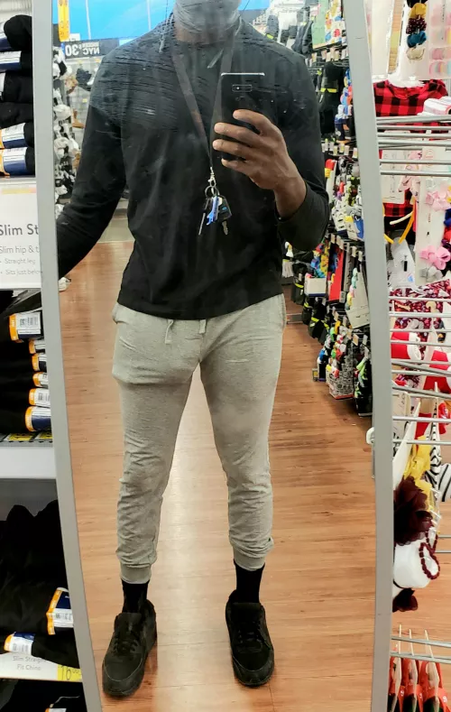 Best way to pick up women at wallmart by ape40k