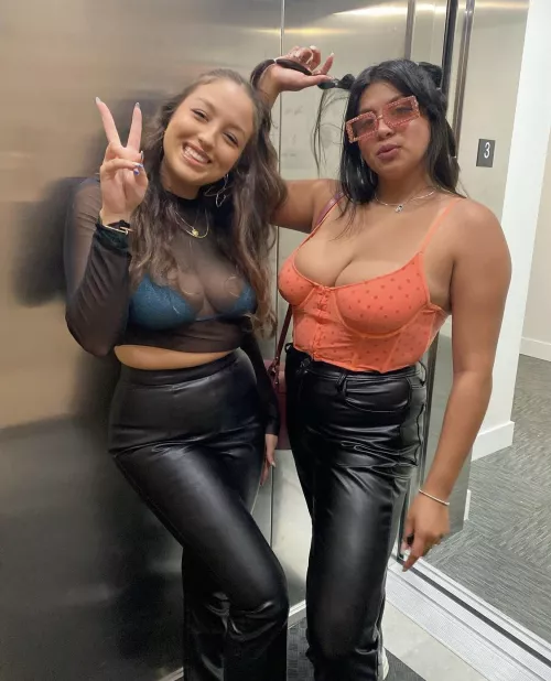 Besties busting out together by nickhanes3