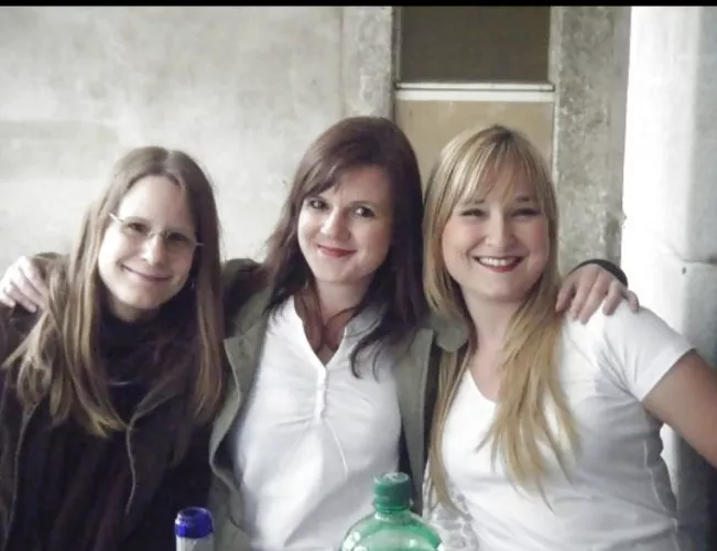 Besties by Chaturbater1