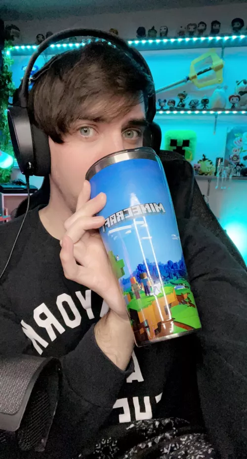 Bet you can’t guess what I’m playing tonight… by officiallychadd