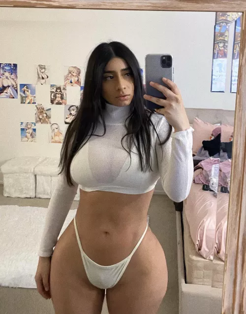 Bi for Violet Myers. Let’s trade her by throwapp25