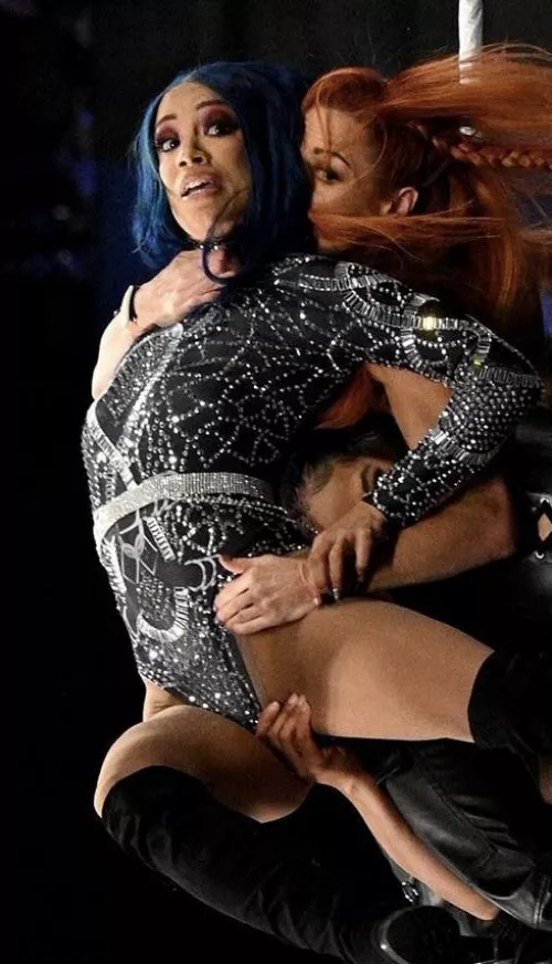 Bianca and Becky want Sasha by hornyfornezuko