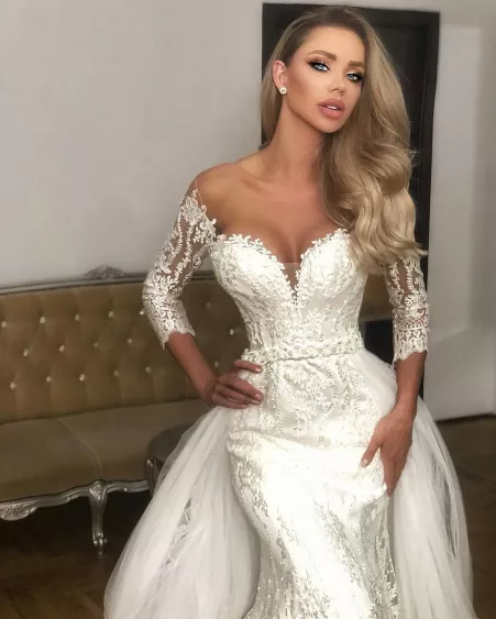 Bianca Dragusanu (@biancadragusanu18) by Lagstravaganza