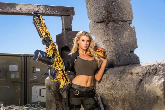 Big ass gun!! by elimpoluto83