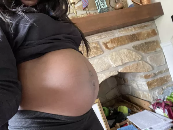 Big belly on a small frame by BambiTheBratz