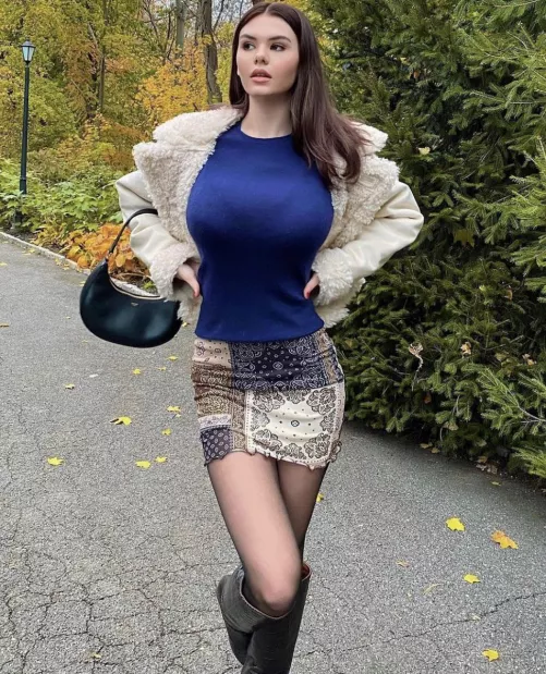 Big Blue by freelancepackage