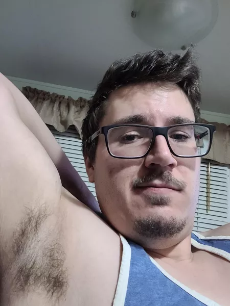 Big boi pits by BearlyHairy