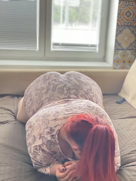 Big booty by BigBeautyLife