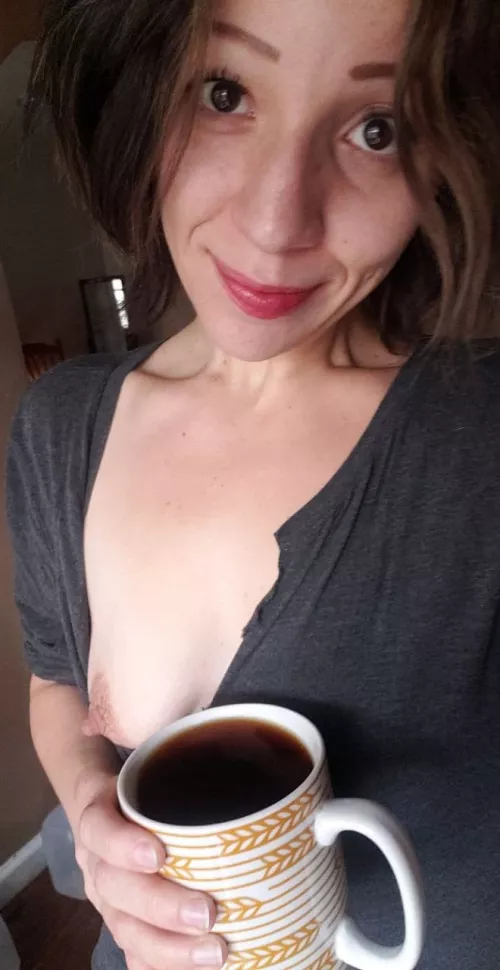 Big eyed beautiful baker here to be your baby! Don't be bashful, details below [GFE]🍪👇 by Baked_baker_