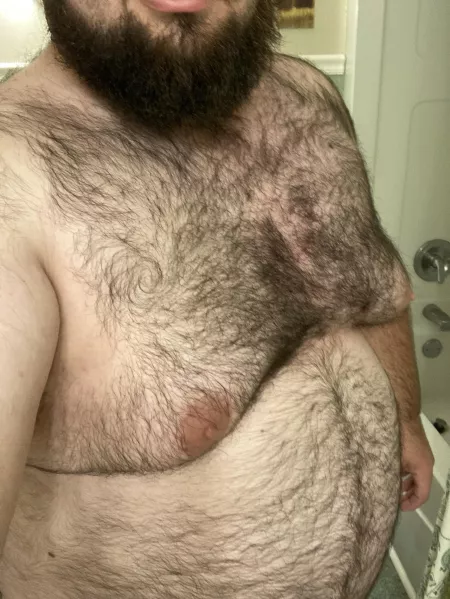 Big, Hairy, Bearded, not used to showing off much… Enjoy. by Sweet_tea991