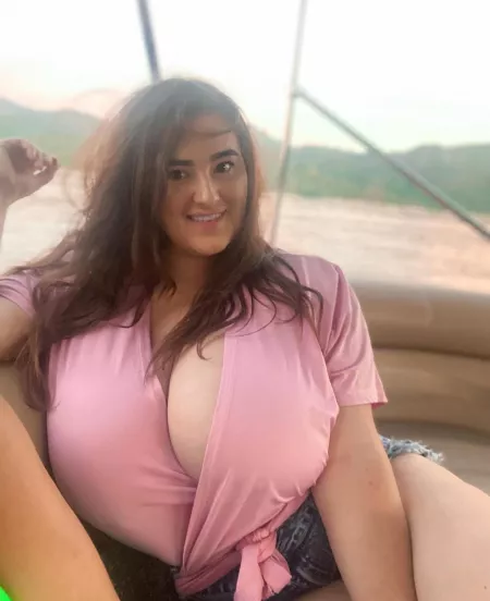 Big phat titties by jseth384