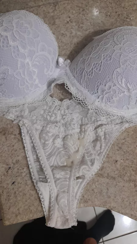 Big sis get it by pantycummmer