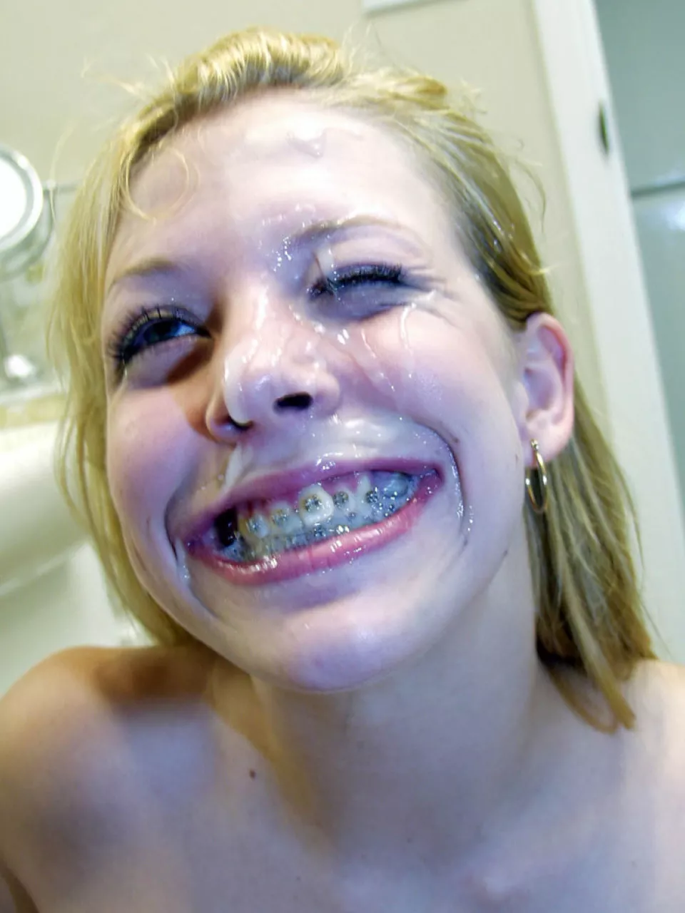 big smile posted by I_luv_pron