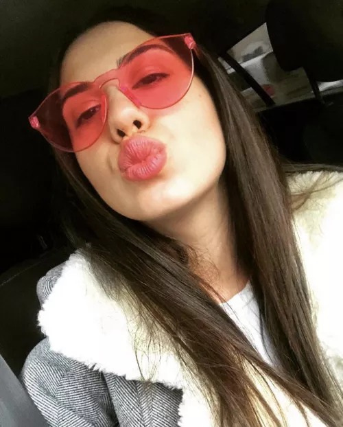 Big time pout by akdocksbakf