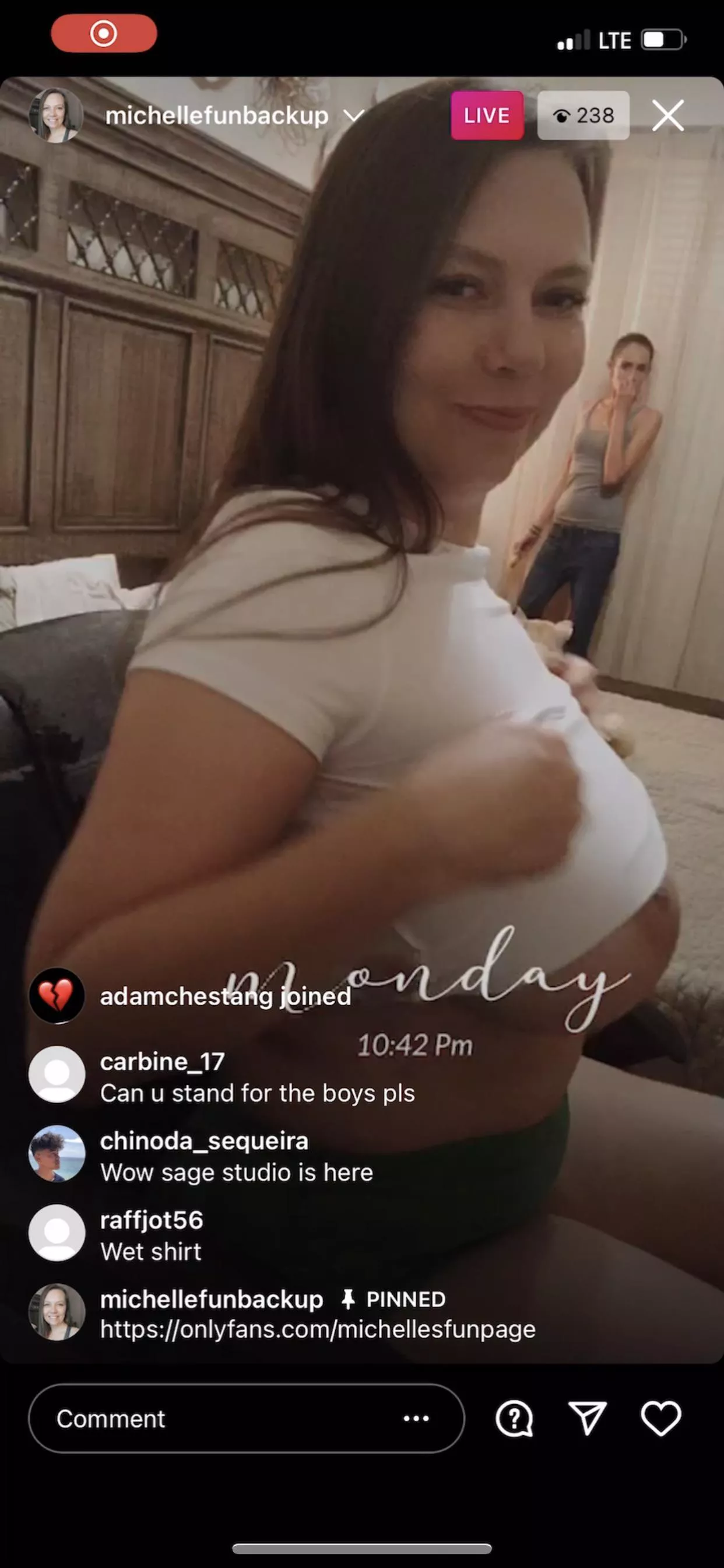 big tit nip slip😩 nudes | GLAMOURHOUND.COM