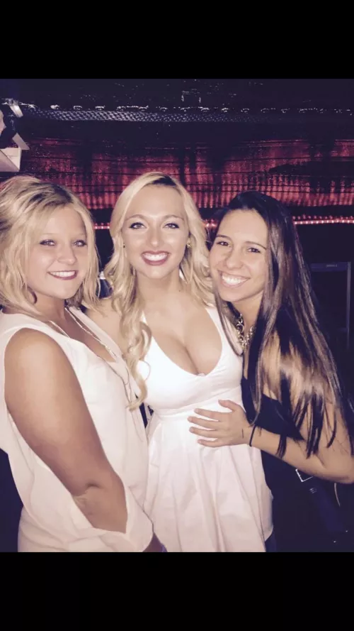 Big tits no tits by mustsee44