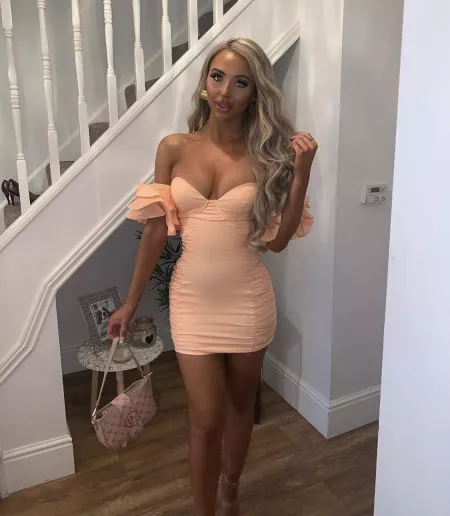 Big tits by Tjones6649