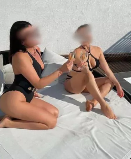 Bikini babes by jopa_ella