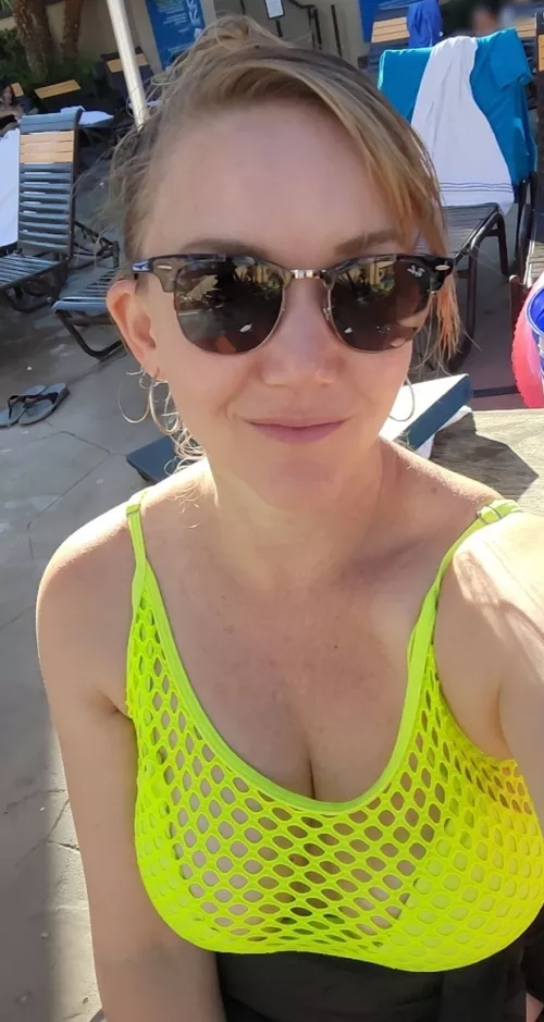 Bikini Mama 🔥 [F48] by Crystal_Sunshine_