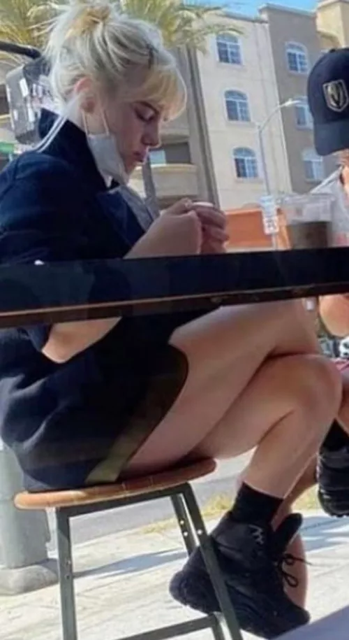 Billie Eilish Candid Legs by dirtyrugtrash