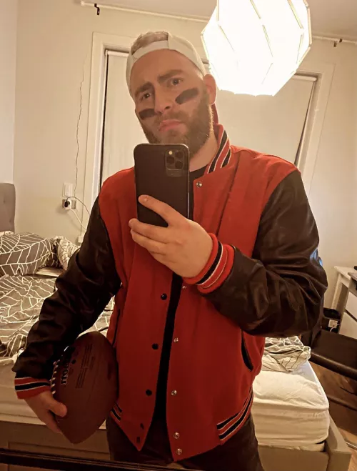 Birthday party with a “high school stereotypes” theme. Go sports! 🏈🥴 by jafetsigfinns