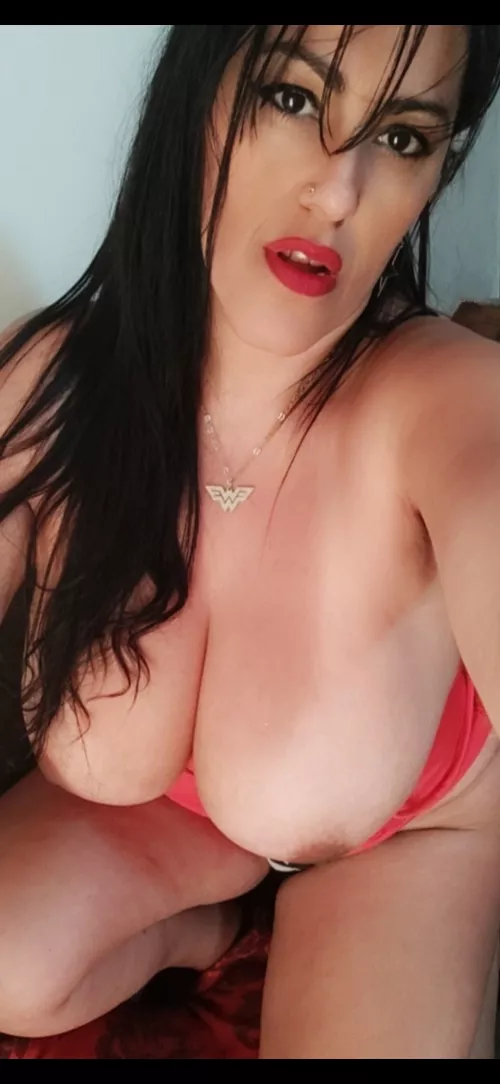 Bit bored, hbu babe!?🔥❤️💦💋 by MeninaVeneno75