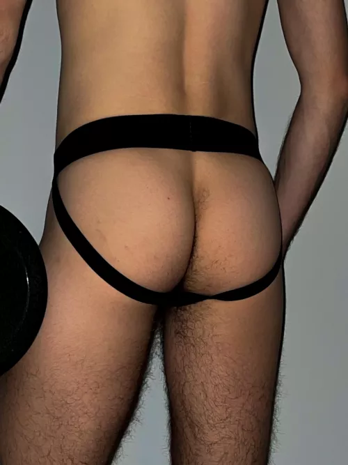 Bit of hair in the crack by MysteryManOF