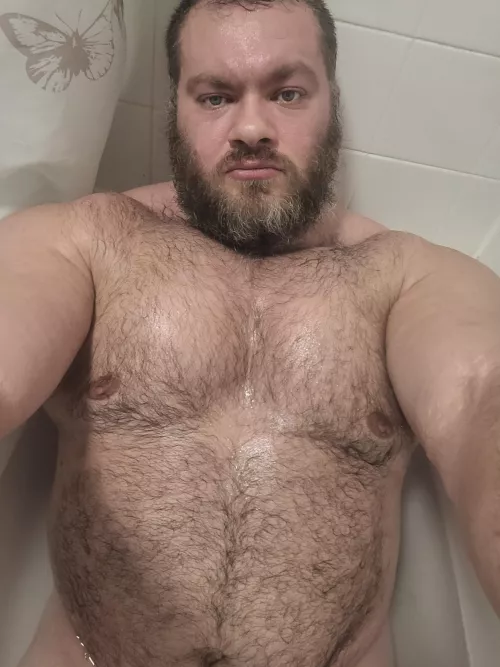 Bit wet by strongdickie