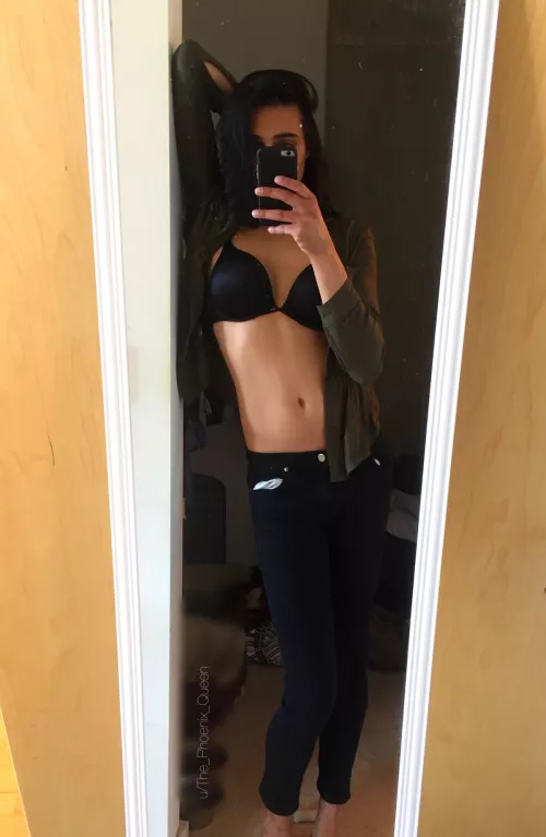 Black 🖤 by The_Phoenix_Queen